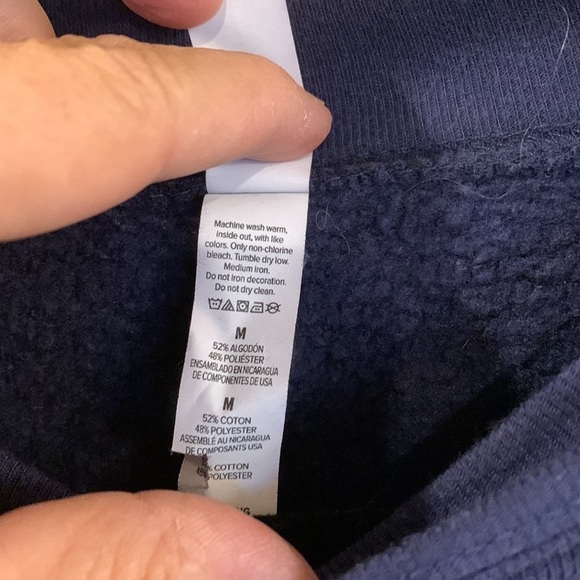 Wild Soul Cropped Navy Fleece Pullover Crewneck Sweatshirt Medium Montana Grap - Picture 9 of 12